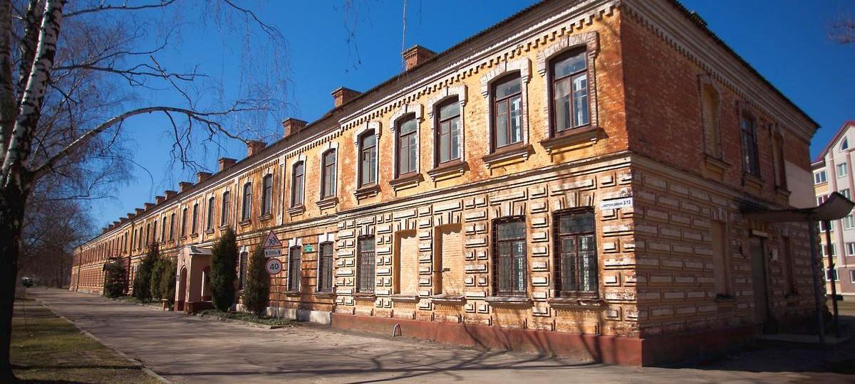 Казарма в Северном в Бресте. Фото: