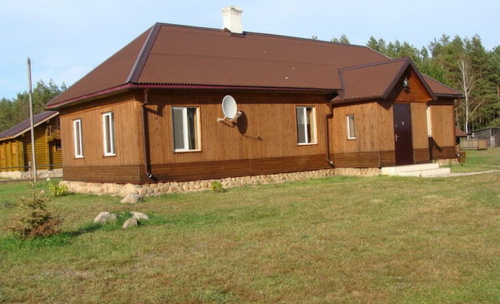 Внешний вид агроусадьбы «Ежонка» за $125/сутки.