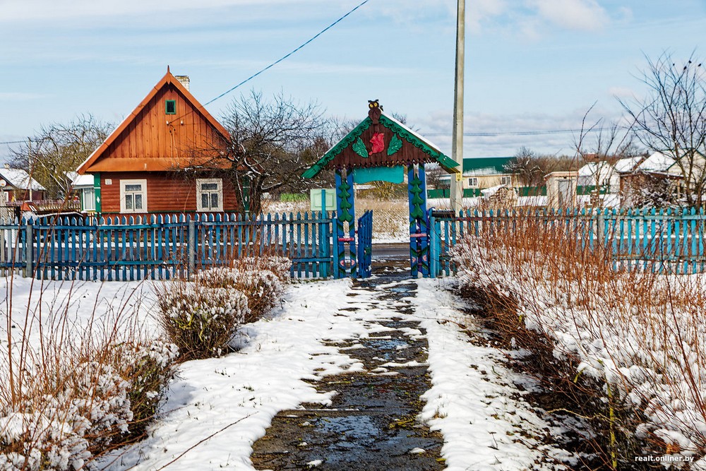 Территория бывшего детского сада в Оранчицах. Фото: Onliner