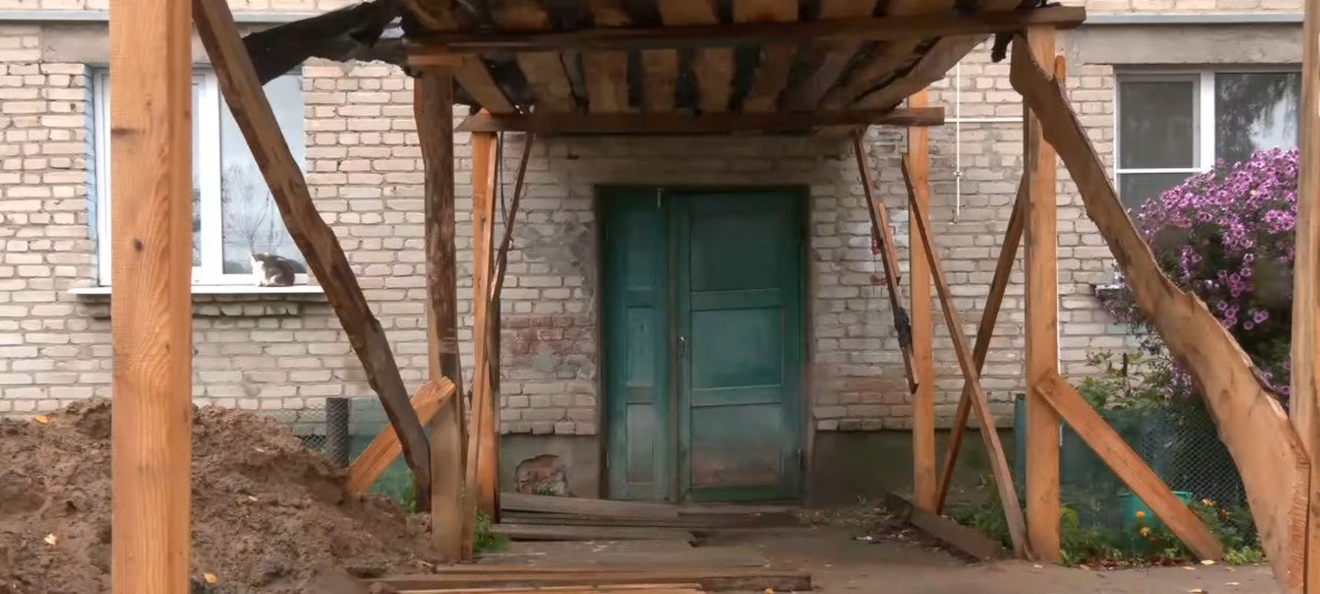 Дом под Буда-Кошелево 58 лет без ремонта