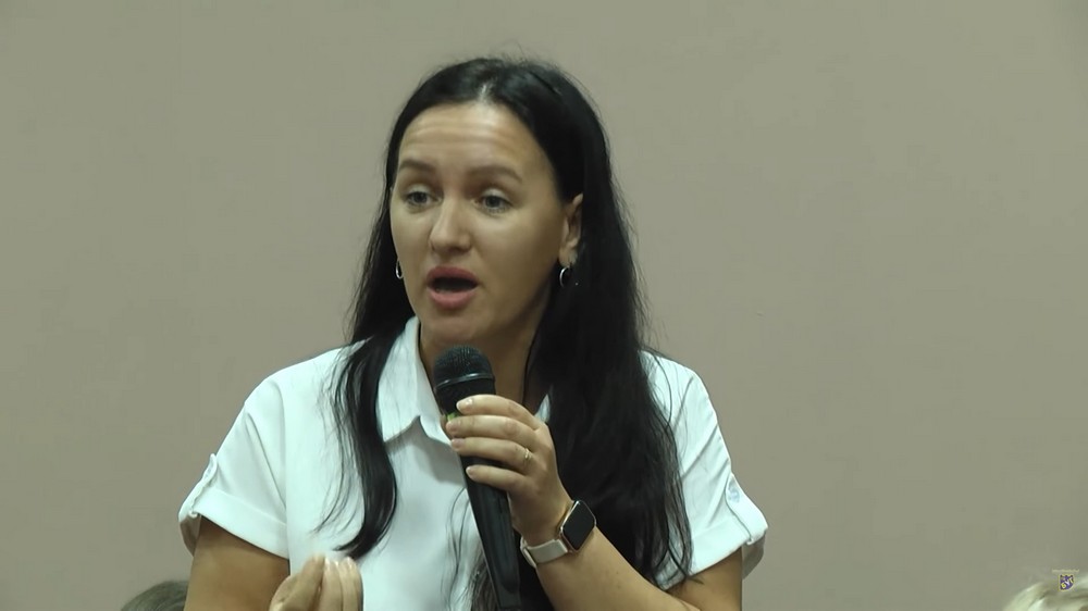 Брестчанка, которая поддерживает строительство детского сада. Скриншот видео