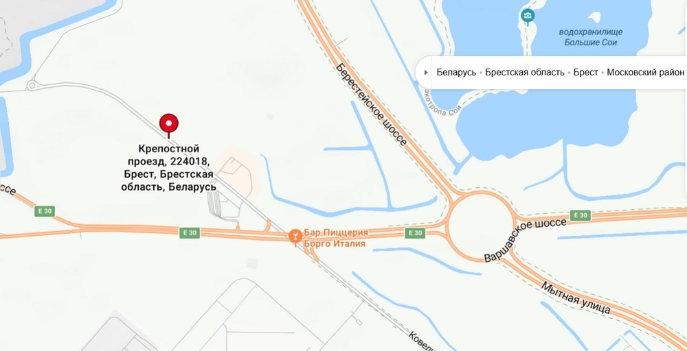 Улица Крепостной проезд в Бресте.