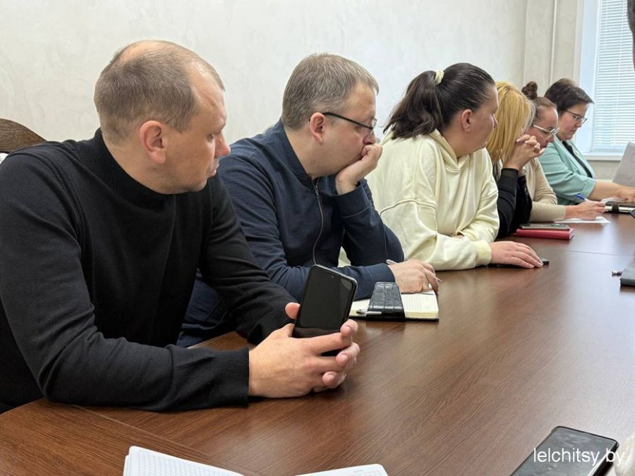 встреча с чиновниками 