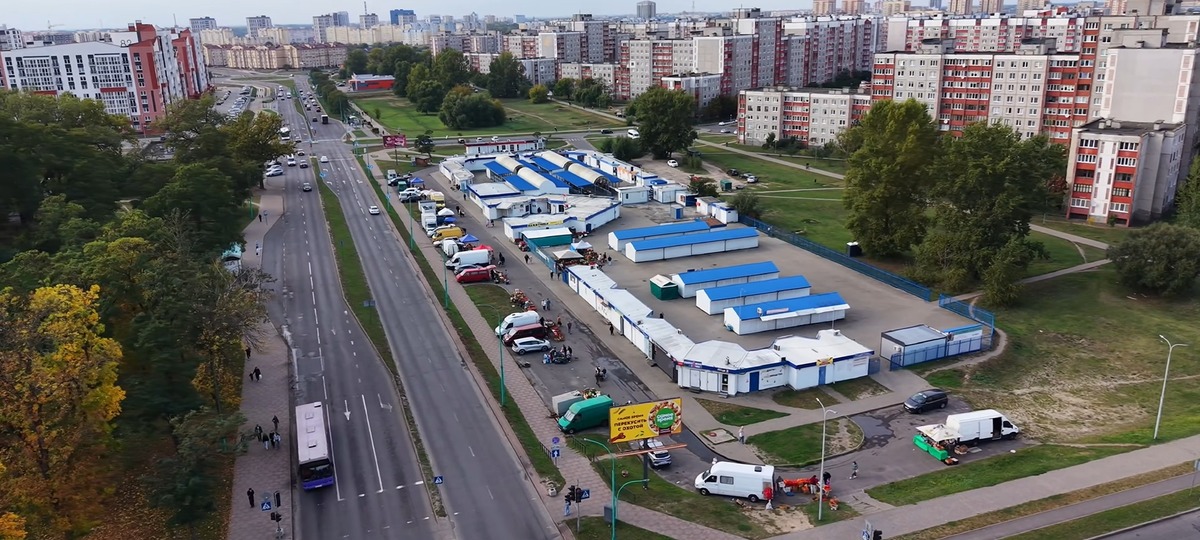Мини-рынок на Вульке в Бресте. Скриншот видео ВаськиПилота